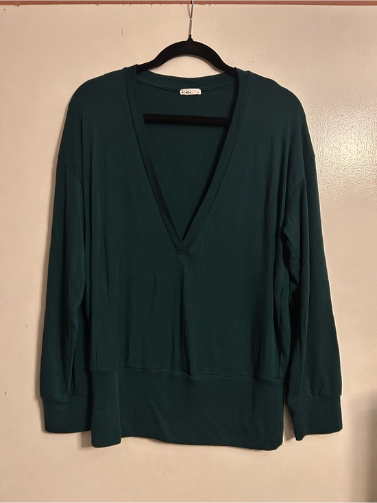 OGL Tops - OGL Deep Teal V-Neck Top